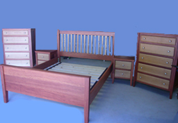 Redgum Bed 3