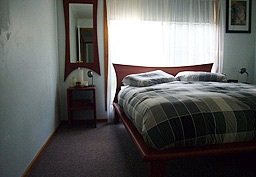 Redgum Bed 6